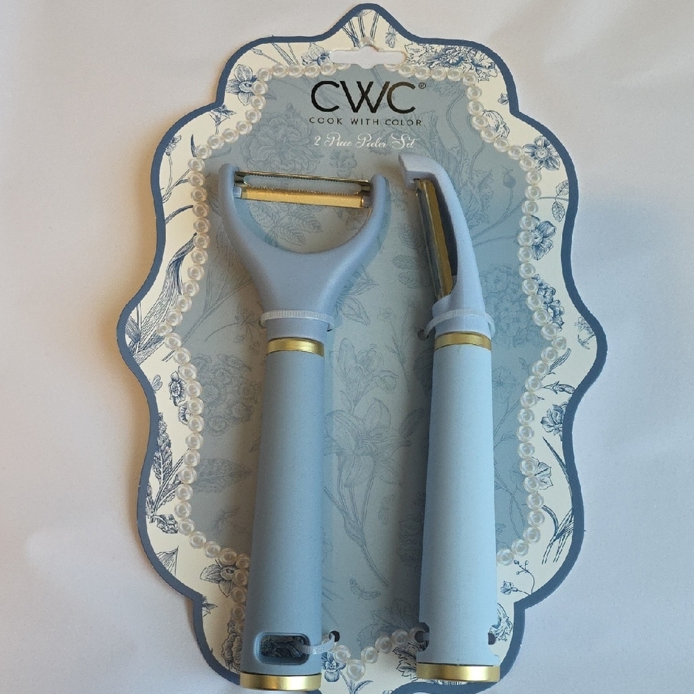 Blue Kitchen Peeler Set NWT